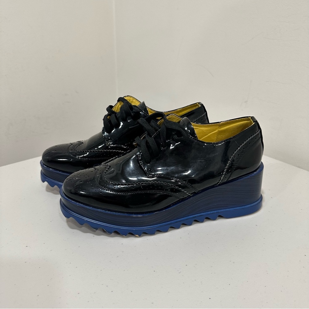 Via Pinky Black Patent Leather Platform Brogues Blue Sawtooth Sole size‎ 9,5
